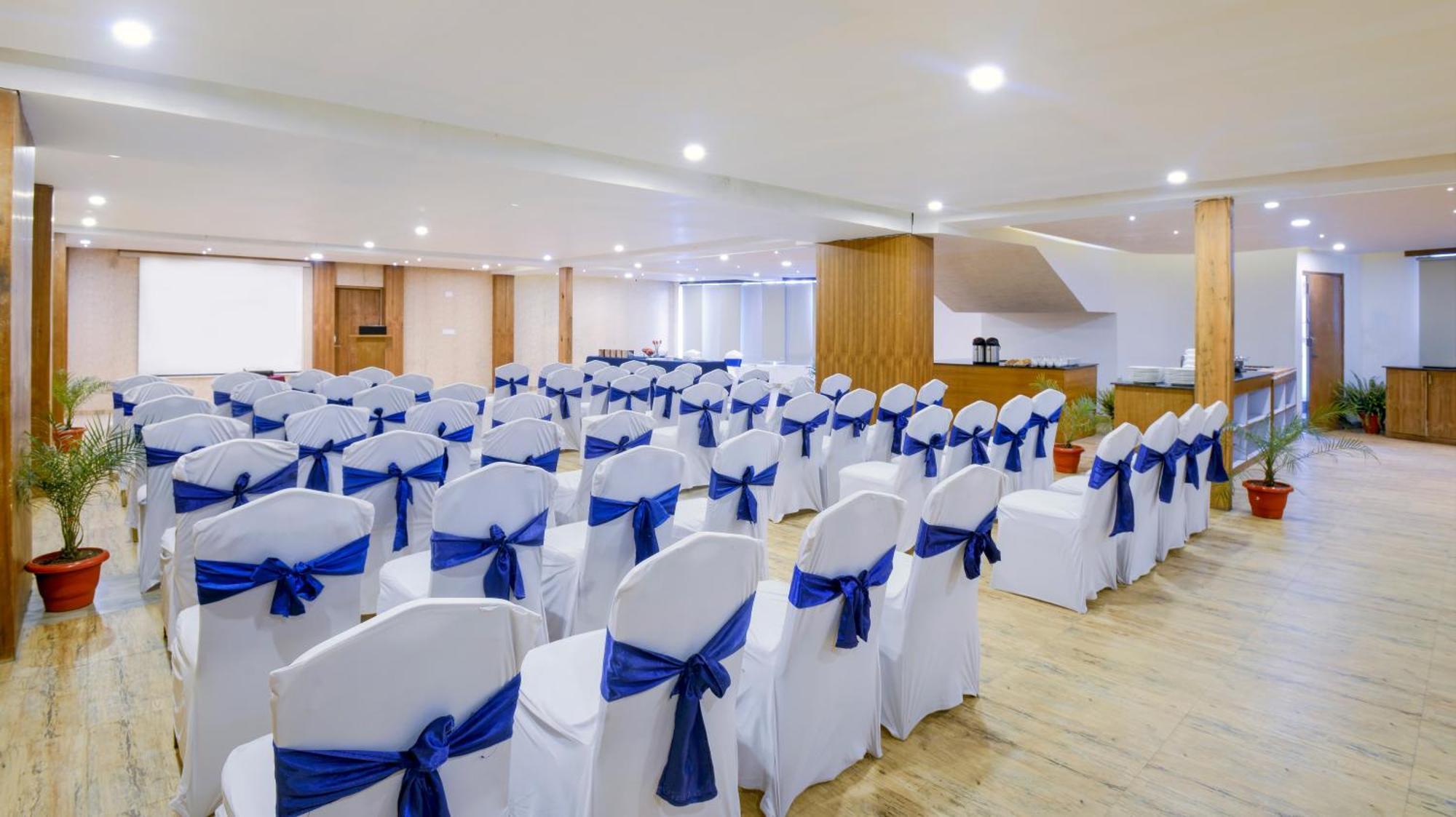 ทรีเฮาส์ เจล วิลลา Hotel Chail ภายนอก รูปภาพ